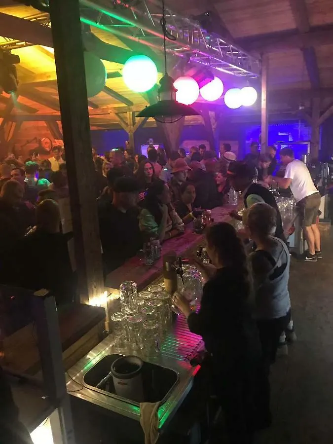 Luxusní stan Oktoberfest Wiesn Camp Lodge Mnichov